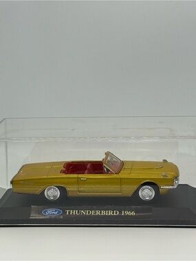 1966 Thunderbird, Die Cast , Hard Display Case
